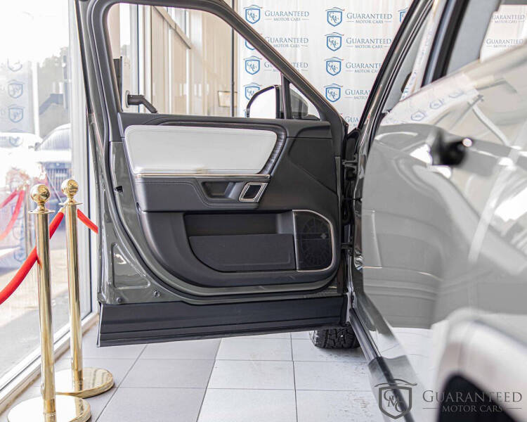 2023 Rivian R1S Launch Edition