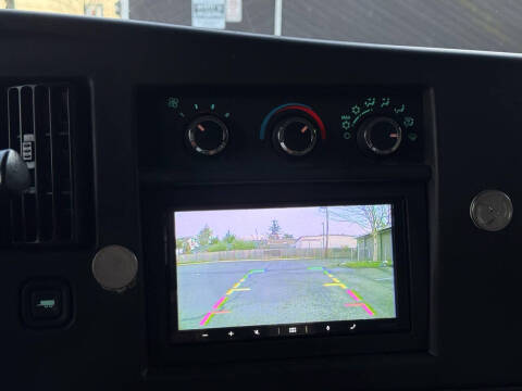 2016 GMC Savana 2500