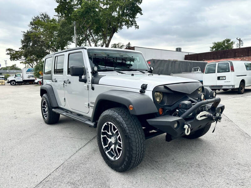 2011 Jeep Wrangler Unlimited Sport photo 5