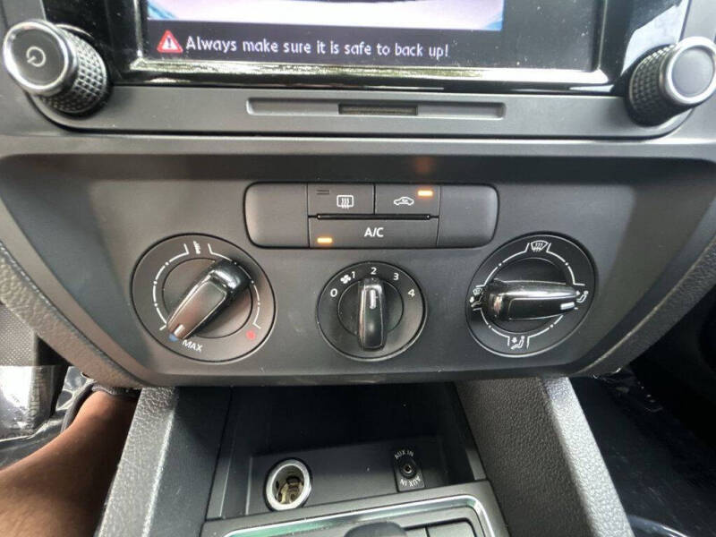 2015 Volkswagen Jetta
