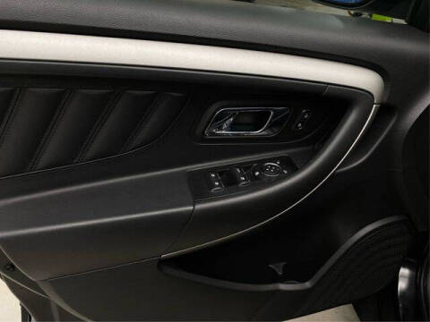 2014 Ford Taurus SEL
