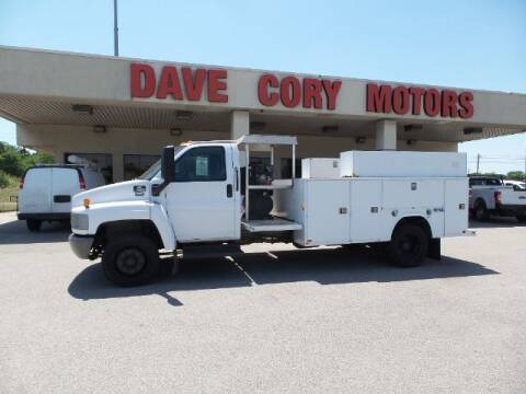 2009 Chevrolet C4500 for sale at DAVE CORY MOTORS in Houston TX