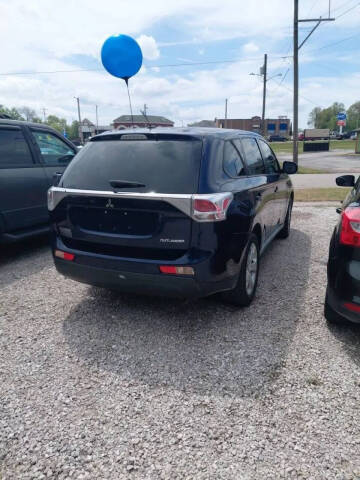 2014 Mitsubishi Outlander SE