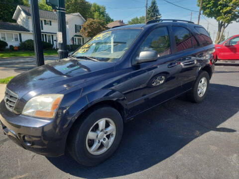 2008 Kia Sorento for sale at Maximum Auto Group II INC in Cortland OH