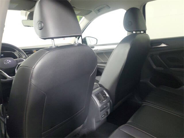 2022 Volkswagen Tiguan SE