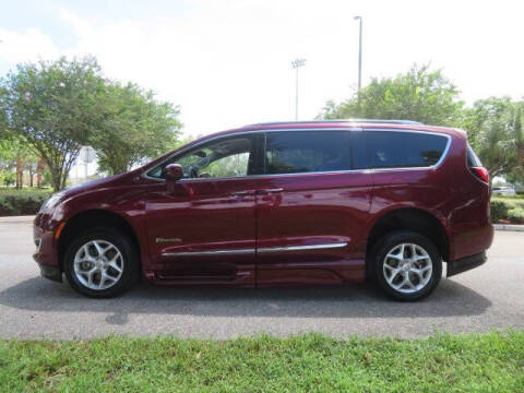 2020 Chrysler Pacifica Touring L Plus