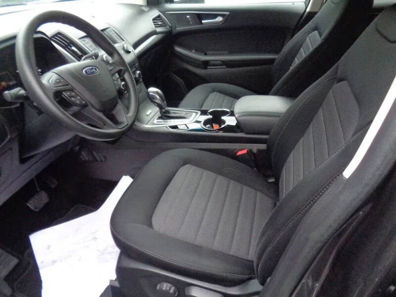 2017 Ford Edge SE