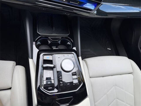 2025 BMW i5 xDrive40