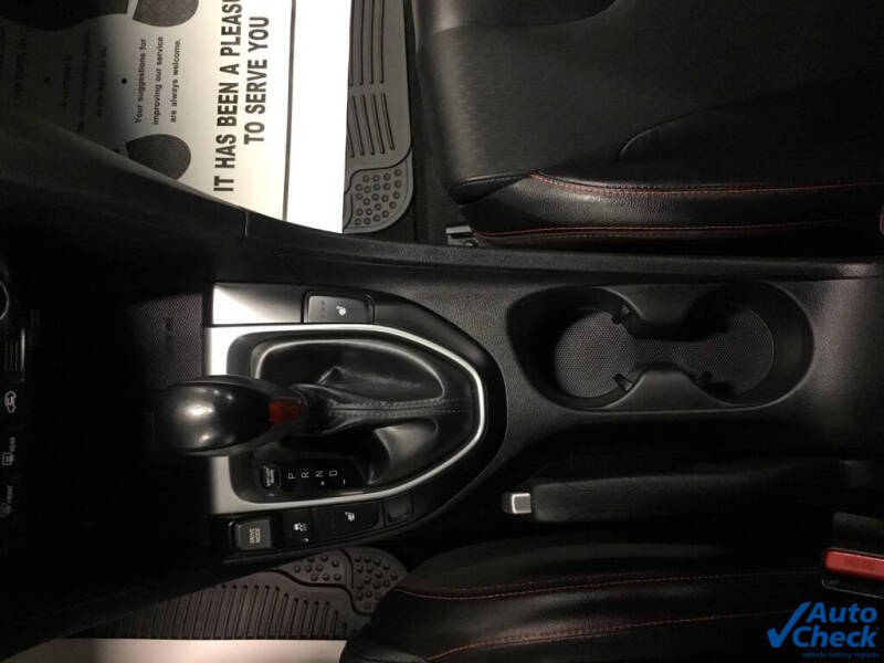 2021 Hyundai Veloster