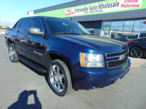 2009 Chevrolet Avalanche for sale at Schroeder Auto Wholesale in Medford OR