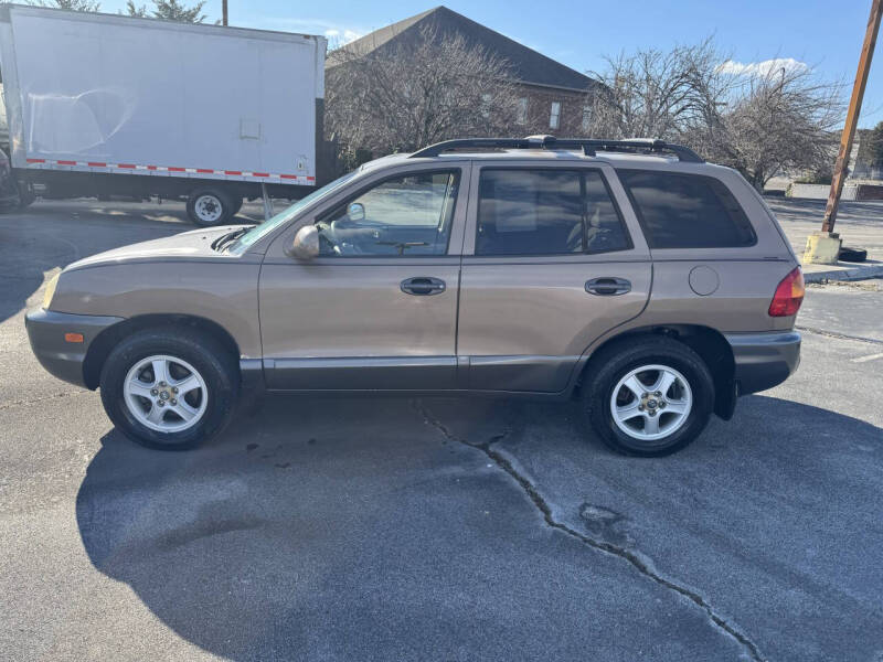 2004 Hyundai Santa Fe for sale at Knoxville Wholesale in Knoxville TN