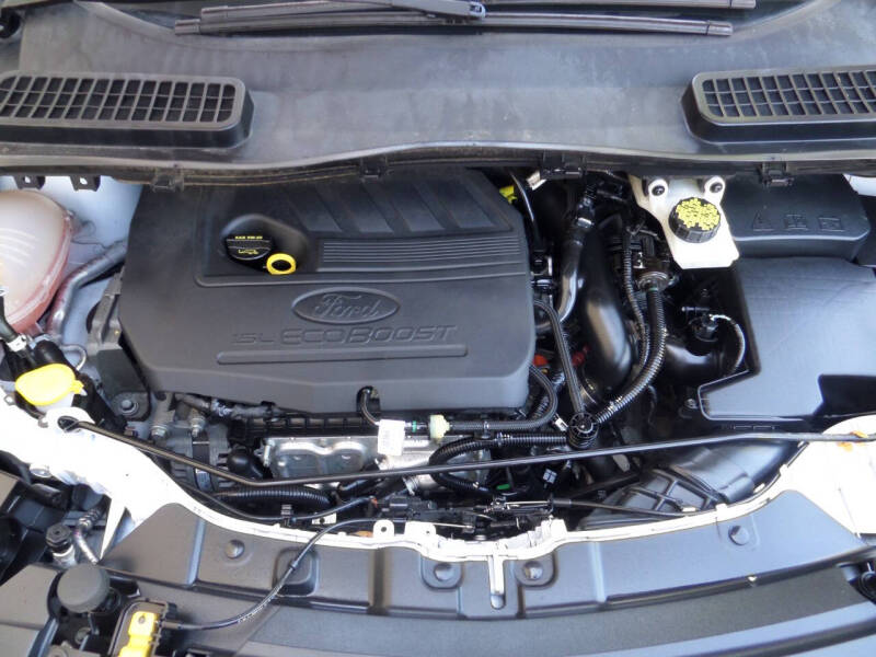 2018 Ford Escape SE - Photo 14