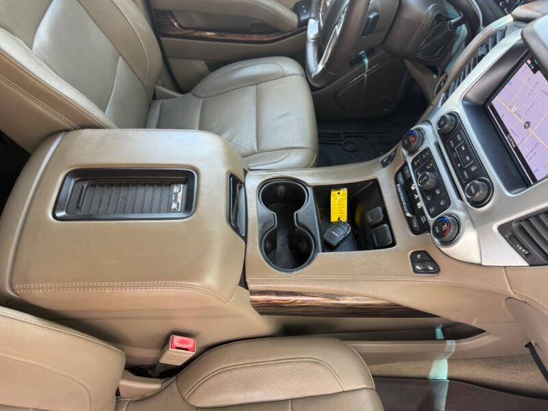 2017 GMC Yukon SLT