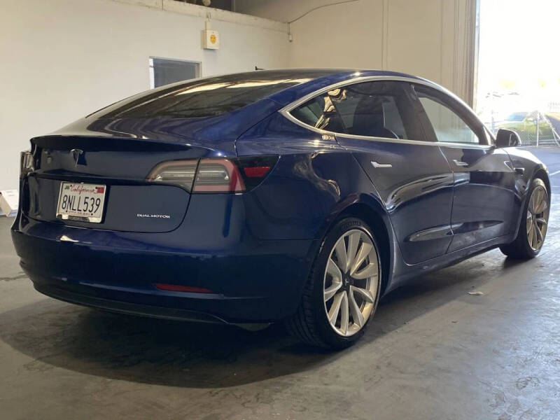 2020 Tesla Model 3 Long Range