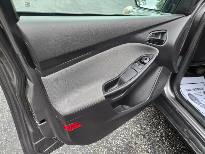 2012 Ford Focus S