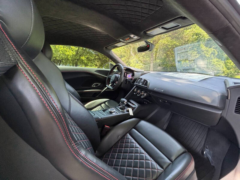 2017 Audi R8 5.2 quattro V10 Plus