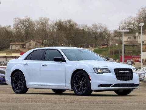 2019 Chrysler 300