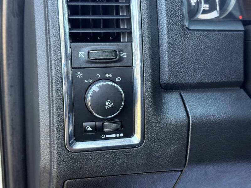 2017 RAM 3500 Laramie
