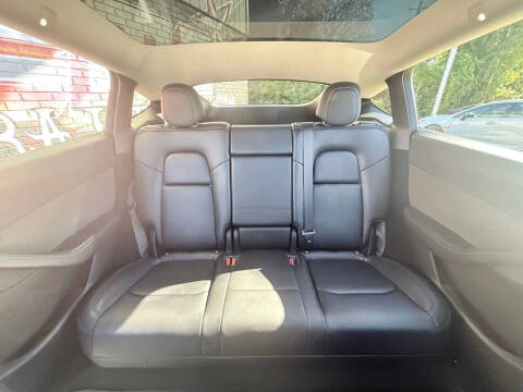 2023 Tesla Model Y Performance