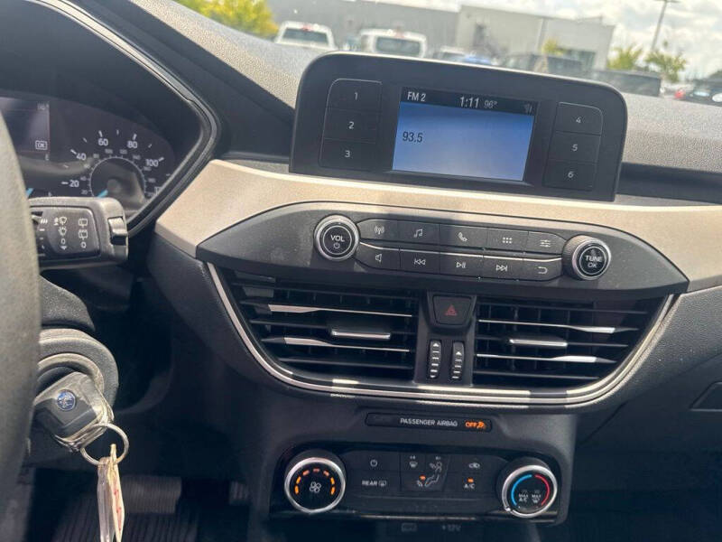 2022 Ford Escape S