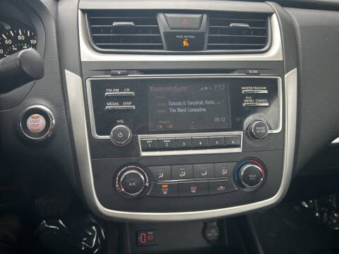 2017 Nissan Altima 2.5 SR