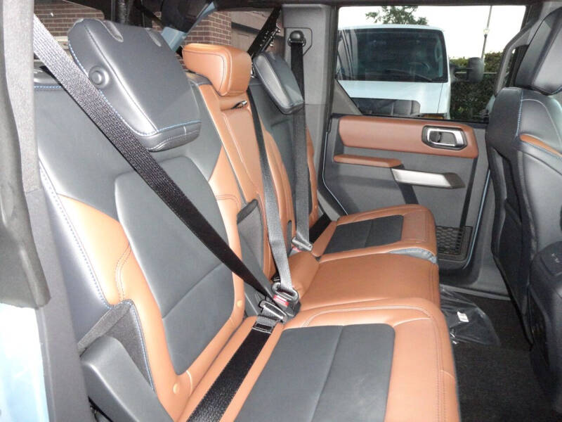 2022 Ford Bronco Outer Banks