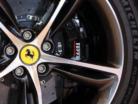 2024 Ferrari 296 GTS