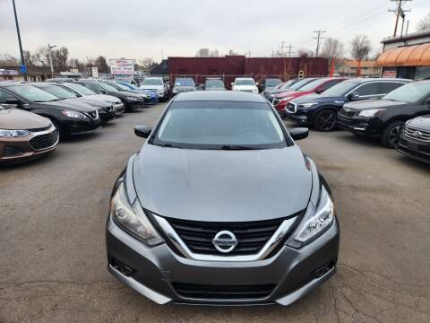 2018 Nissan Altima for sale at SANAA AUTO SALES LLC in Englewood CO
