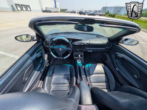 2004 Porsche 911 Carrera 4S