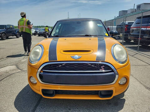 2015 MINI Hardtop 2 Door Cooper S