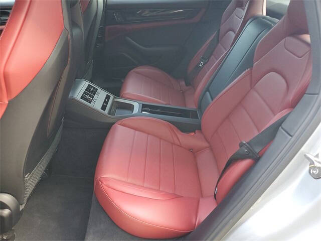 2024 Porsche Panamera