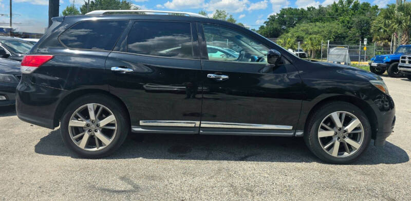 2013 Nissan Pathfinder Platinum