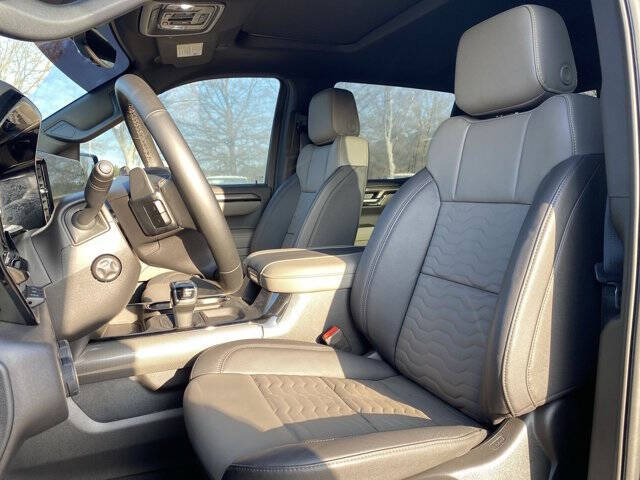 2025 Chevrolet Silverado 1500 ZR2