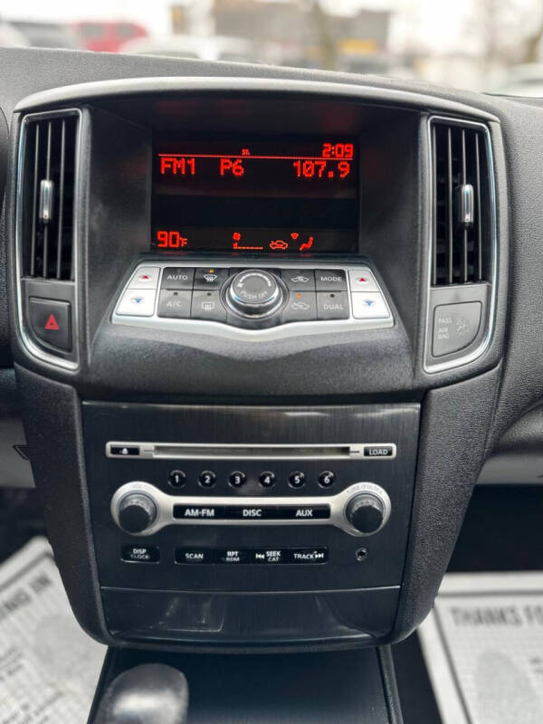2014 Nissan Maxima