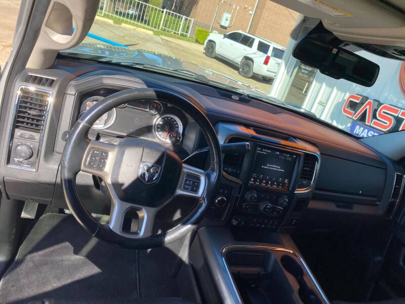 2018 RAM 2500 Laramie