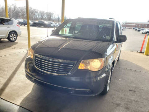 2014 Chrysler Town and Country Touring