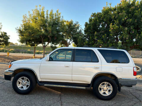 2002 Toyota 4Runner SR5