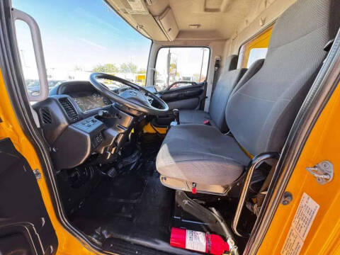 2019 Hino 268A