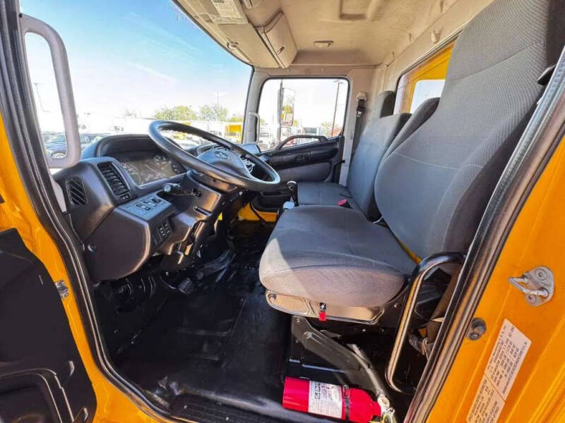 2019 Hino 268A