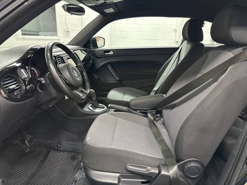 2018 Volkswagen Beetle 2.0T S