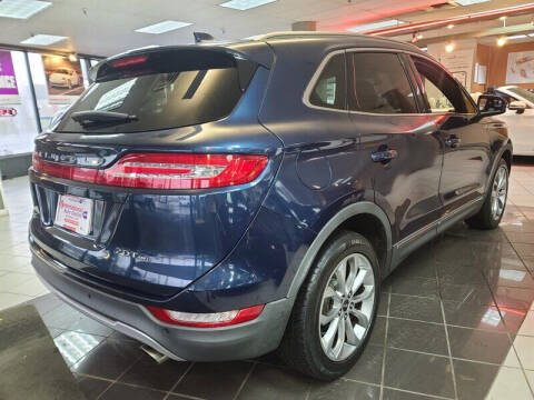 2017 Lincoln MKC Select
