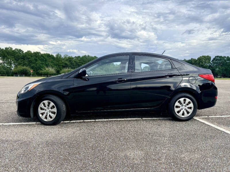 2016 Hyundai Accent SE