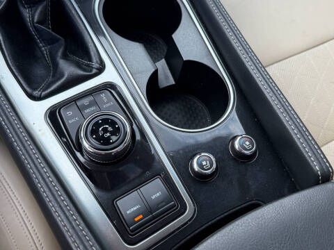 2017 Nissan Maxima Platinum