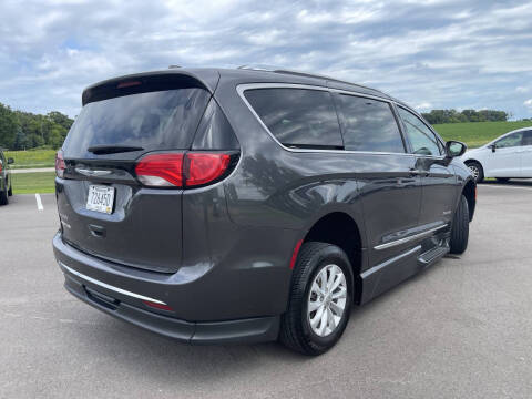 2019 Chrysler Pacifica Touring L