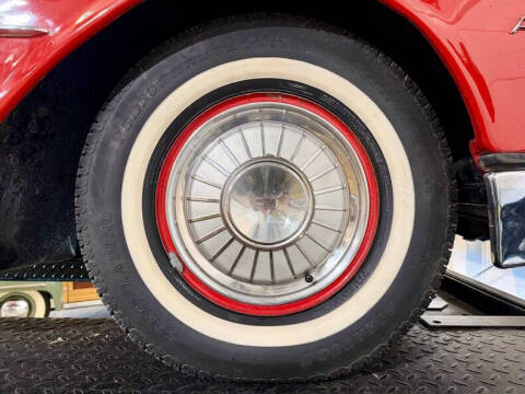 1962 Ford Thunderbird