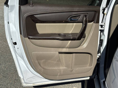 2016 GMC Acadia Denali