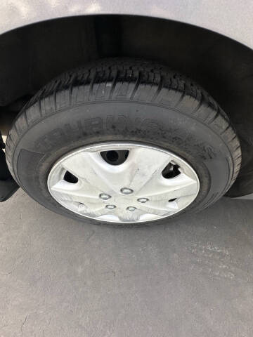 2014 Nissan Versa 1.6 S Plus