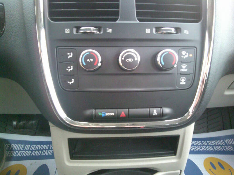 2016 Dodge Grand Caravan American Value Package