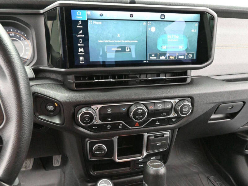 2024 Jeep Gladiator Sport