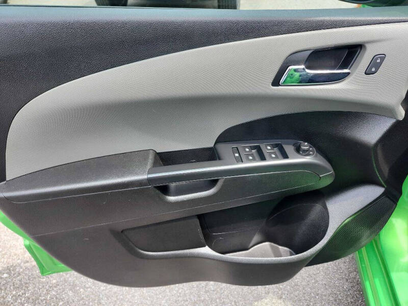 2014 Chevrolet Sonic LT Auto